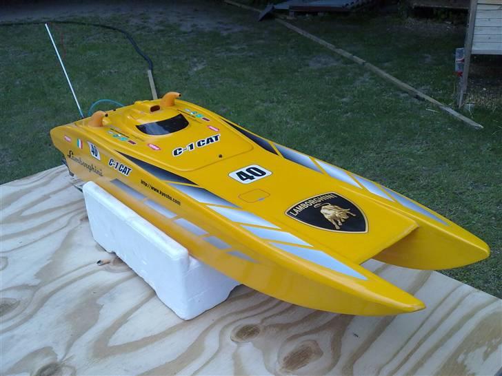 Båd   KYOSHO Lamborghini C-1  billede 1