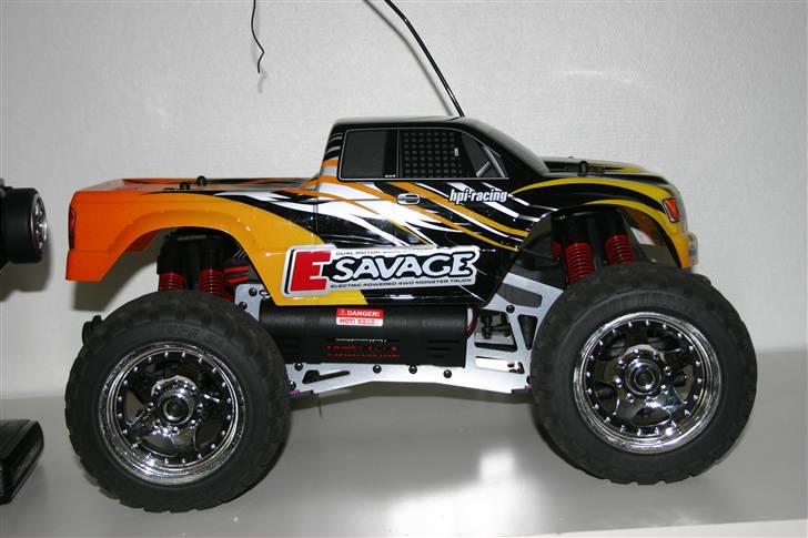 Off-Roader Hpi E Savage - bedre billeder kommer. billede 2