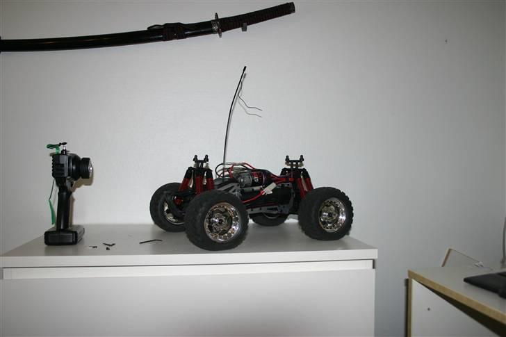 Off-Roader Hpi E Savage - bedre billeder kommer. billede 5