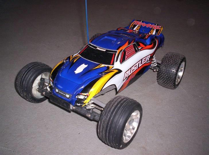 Bil Traxxas Rustler billede 1