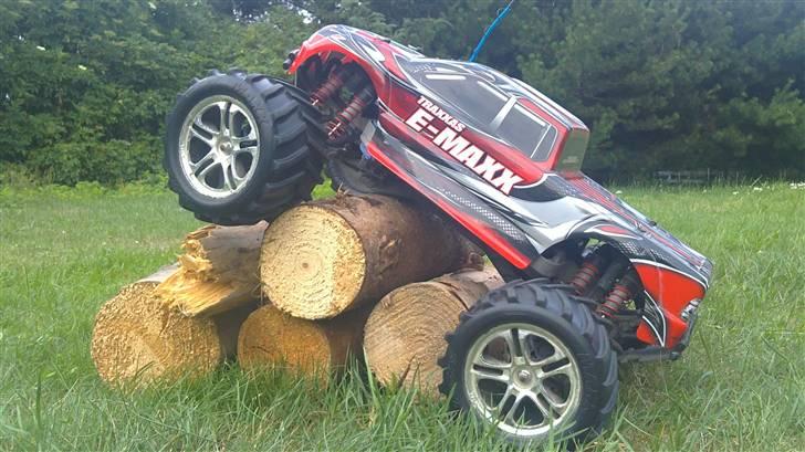 Truck E-maxx brushless *SOLGT* billede 11