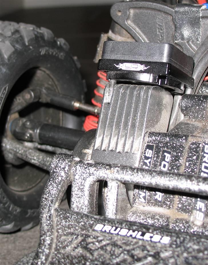 Off-Roader Rustler VXL (Waterproof) solgt - Køleplade med blæser på motor (Bilen er ikke rengjort) billede 12