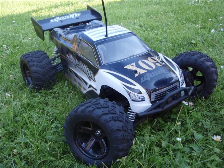 Off-Roader Hbx Stealth X09 Brushless solgt - Hbx Stealth X09 Std. Her med nye front dogbones billede 1