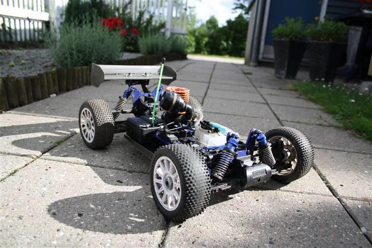 Buggy Off-Roader Kyosho Inferno billede 3