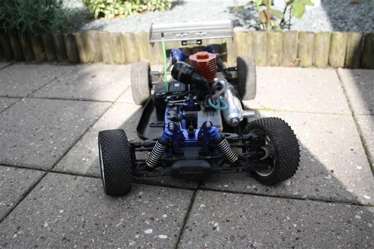 Buggy Off-Roader Kyosho Inferno billede 10