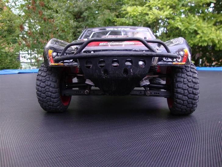 Off-Roader traxxas slash 4*4 billede 1