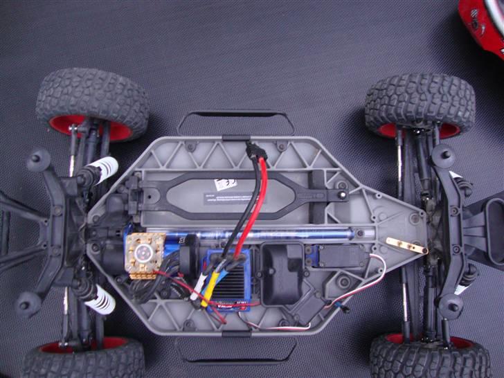Off-Roader traxxas slash 4*4 billede 4