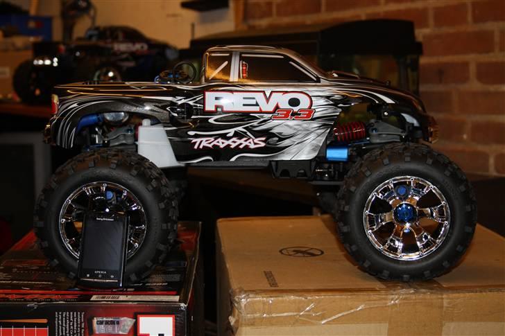 Off-Roader Traxxas - Revo 3.3 billede 3