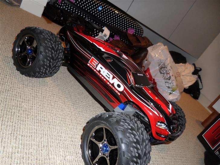 Off-Roader E-Revo Brushless billede 1