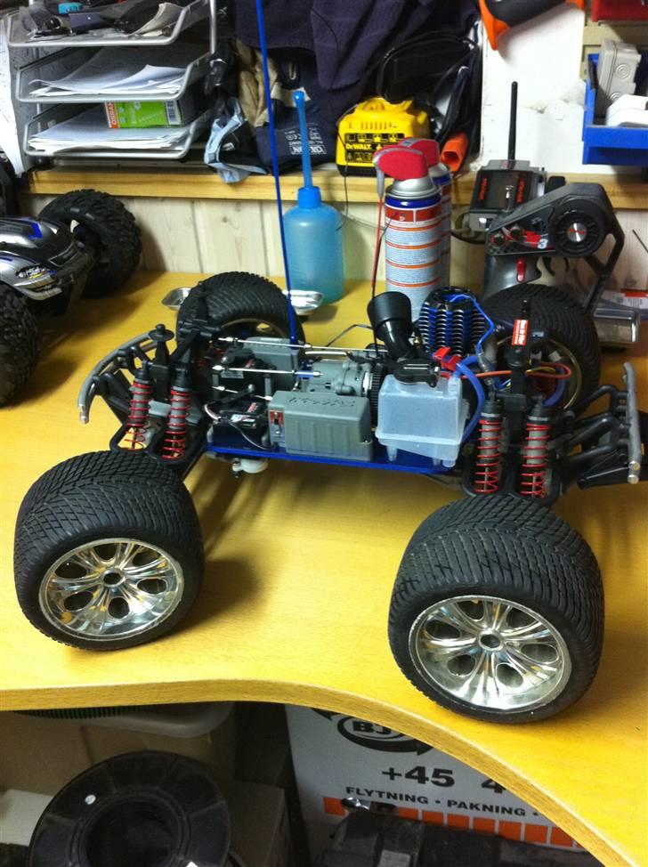 Bil T-MAXX 4909 (SOLGT) billede 7