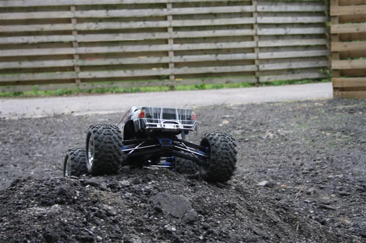 Off-Roader Traxxas - Revo 3.3 billede 17