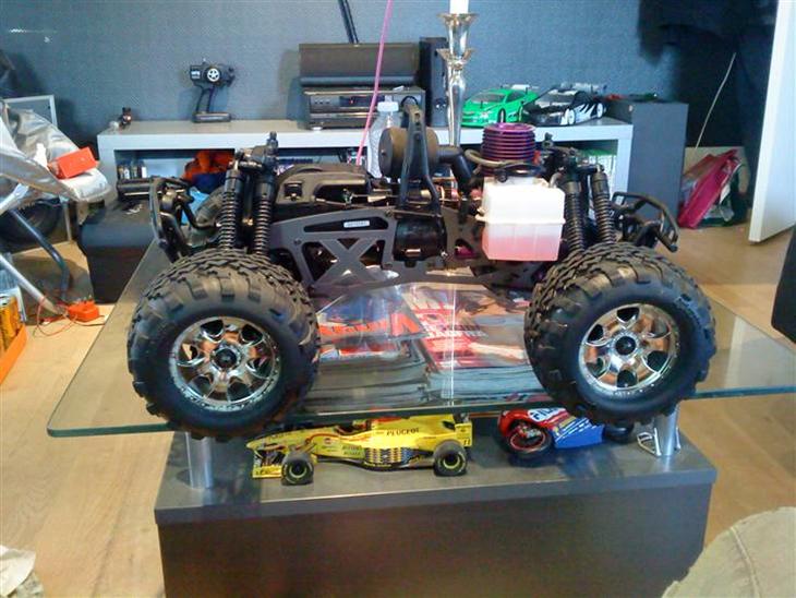 Off-Roader HPI Savages x 4,6 bigblok billede 1