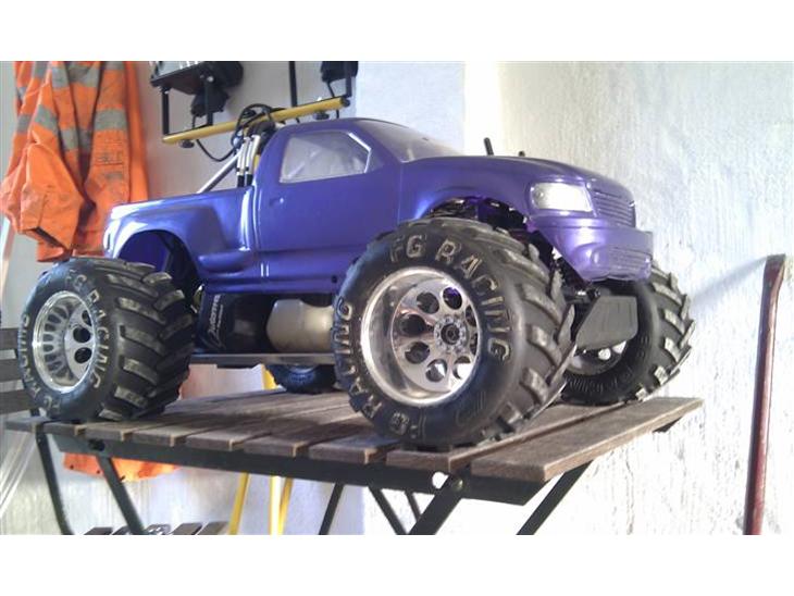 Bil FG Monster Truck-SOLGT- billede 1