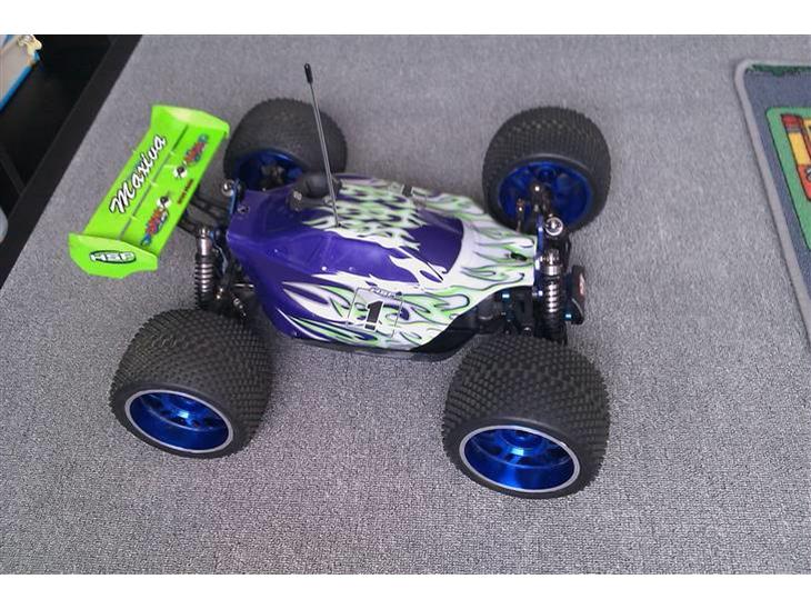 {{currentPhoto.altText}} billede {{currentPhoto.number}}