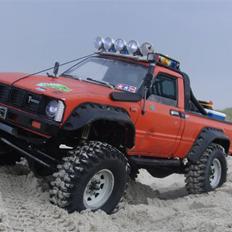 Off-Roader AXIAL Costom Scaler SCX10