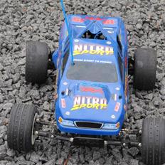 Bil traxxas nitro sport SOLGT