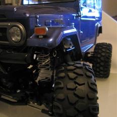 Off-Roader CR-01 Toyota Crawler