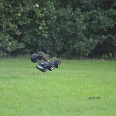 Off-Roader Traxxas Revo 3,3 09'