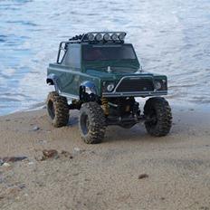 Off-Roader Axial AX-10