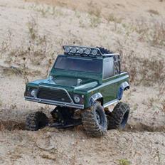 Off-Roader Axial AX-10
