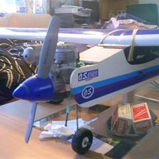 Fly groupner  Trainer 65 