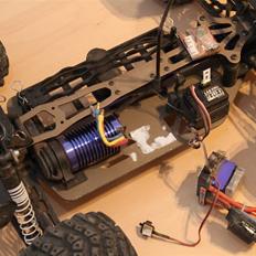 Off-Roader Stealth X09 Truggy Brushl