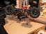 Off-Roader Stealth X09 Truggy Brushl - Her kan Hjulene ses fra siden i profil