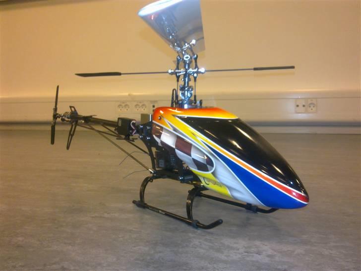 Helikopter B.E.A.M. E4 (SOLGT) billede 1