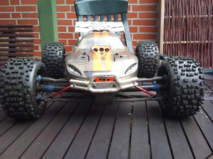 Off-Roader Traxxas E-Revo Brushless (tidligere bil, er Solgt) billede 18