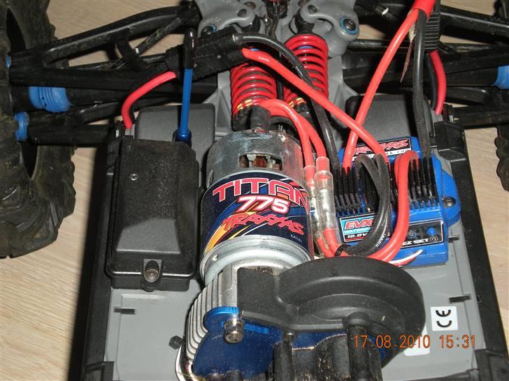 Off-Roader Traxxas Summit billede 4