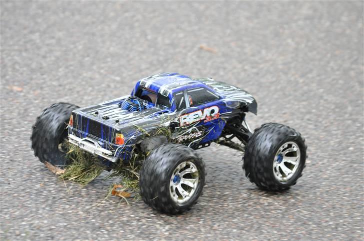 Off-Roader Traxxas Revo 3,3 09' billede 11