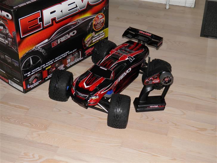 Off-Roader E-Revo solgt billede 2