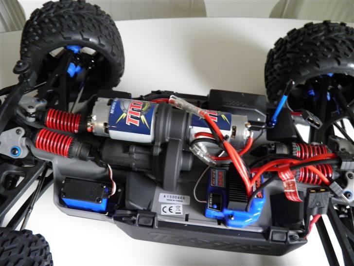Off-Roader E-Revo solgt billede 10