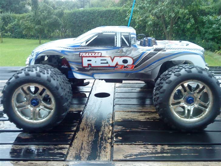 Off-Roader Traxxas revo 3,3 billede 2