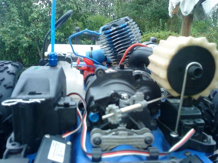 Off-Roader Traxxas revo 3,3 billede 16