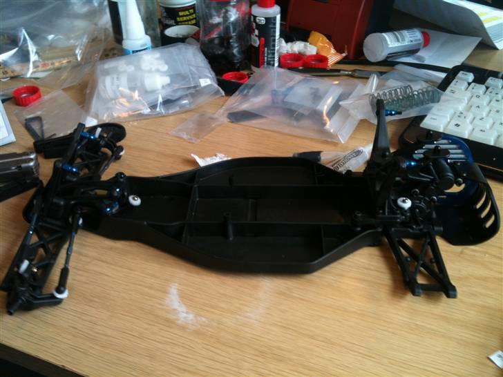 Buggy Associated B4.1 FT billede 4