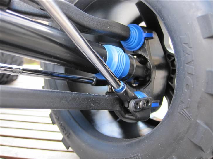 Off-Roader E-Revo Brushless edition billede 11