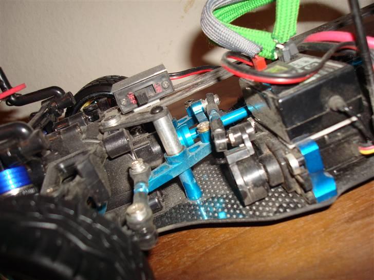 Bil Tamiya TT01D Weld Solgt billede 13