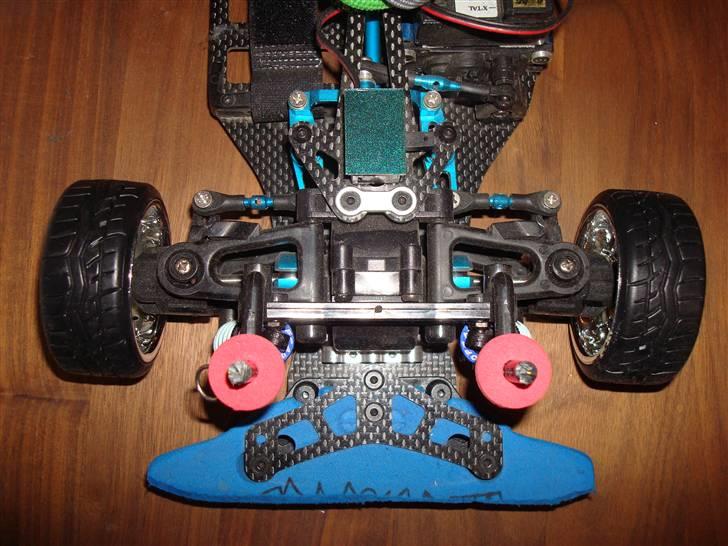 Bil Tamiya TT01D Weld Solgt billede 14