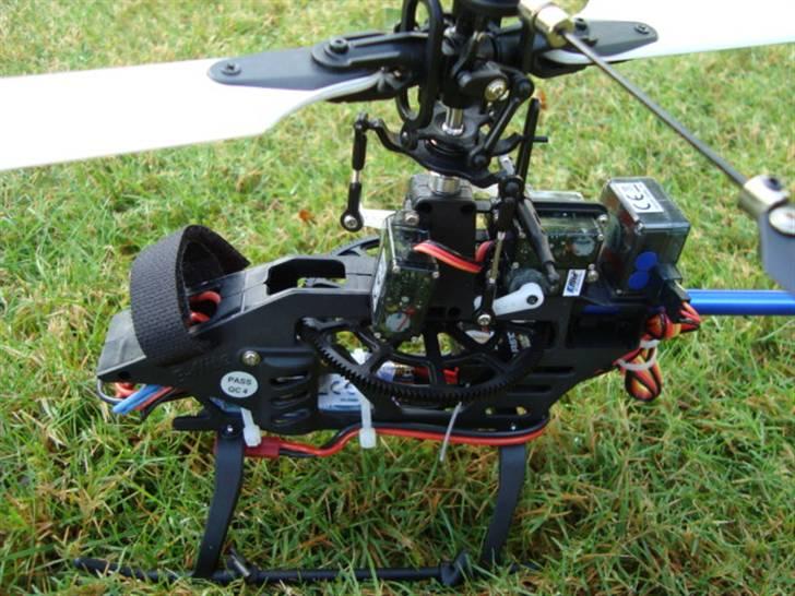 Helikopter Blade SR  (solgt) billede 5