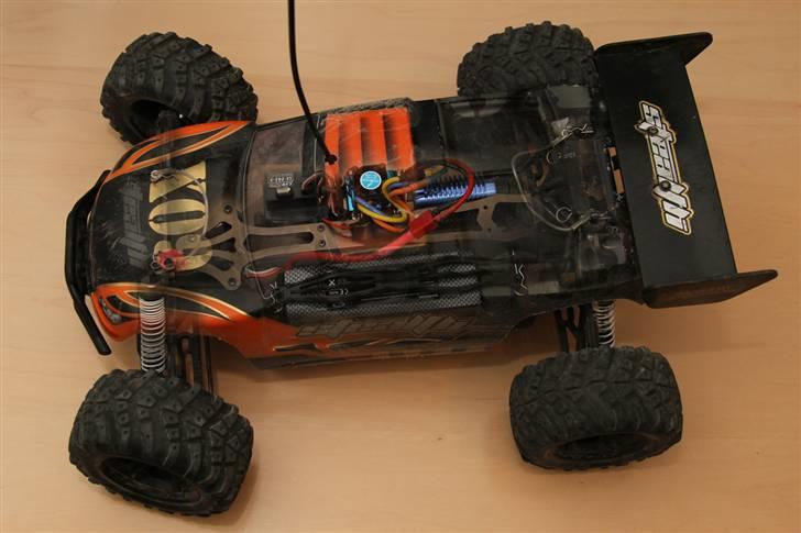 Off-Roader Stealth X09 Truggy Brushl - Min Stealth X09 Truggy Brushless billede 1