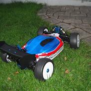 Buggy Team Associated RC8Be