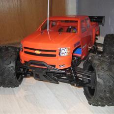 Truck Losi aftershock..