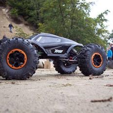 Off-Roader Axial XR-10