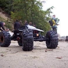 Off-Roader Axial XR-10