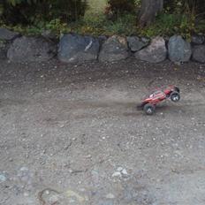 Off-Roader Rustler VXL