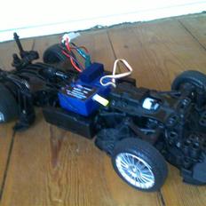 Bil Carisma M14 Mercedes (Skadet)