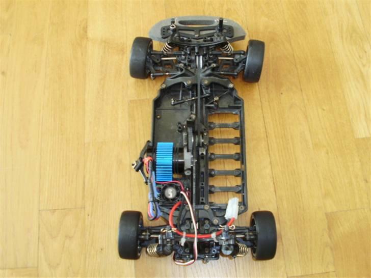 Bil  tamiya Ta-05 *solgt billede 2