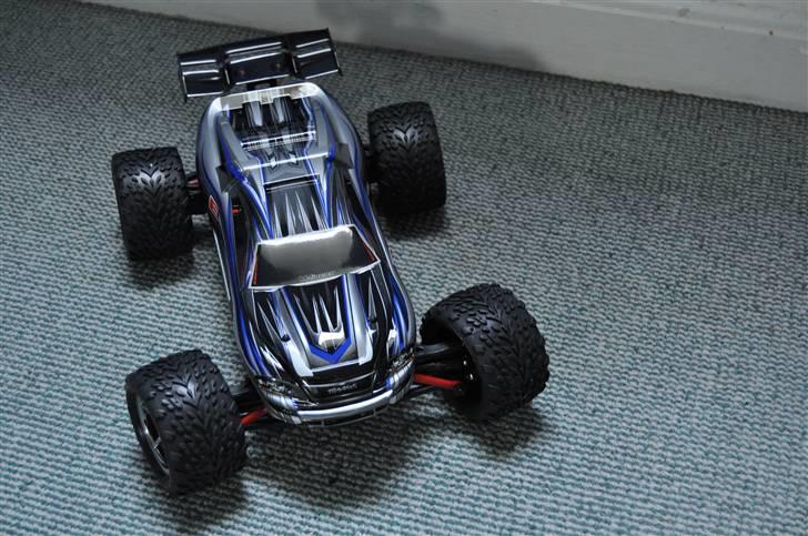 Off-Roader traxxas e-revo vxl  billede 1