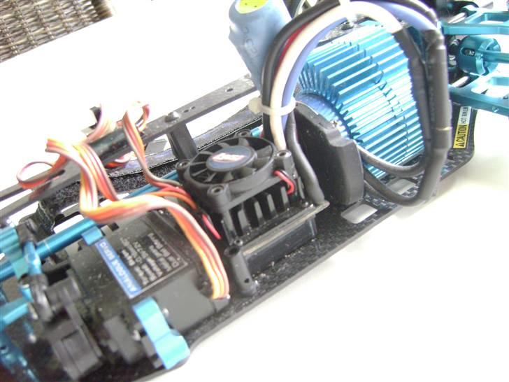 Bil Tamiya TT-01E *Solgt* billede 5